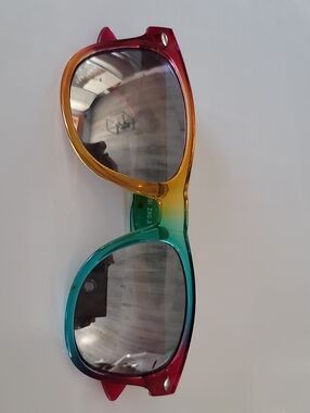 Kids Rainbow Ombre Sunglasses - Multicolor Frame